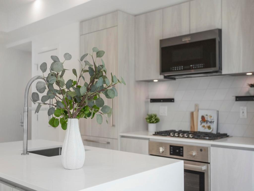 Listing Image for R3110082