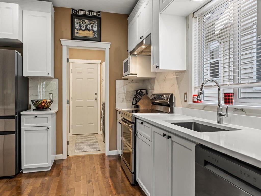 Listing Image for R3110111