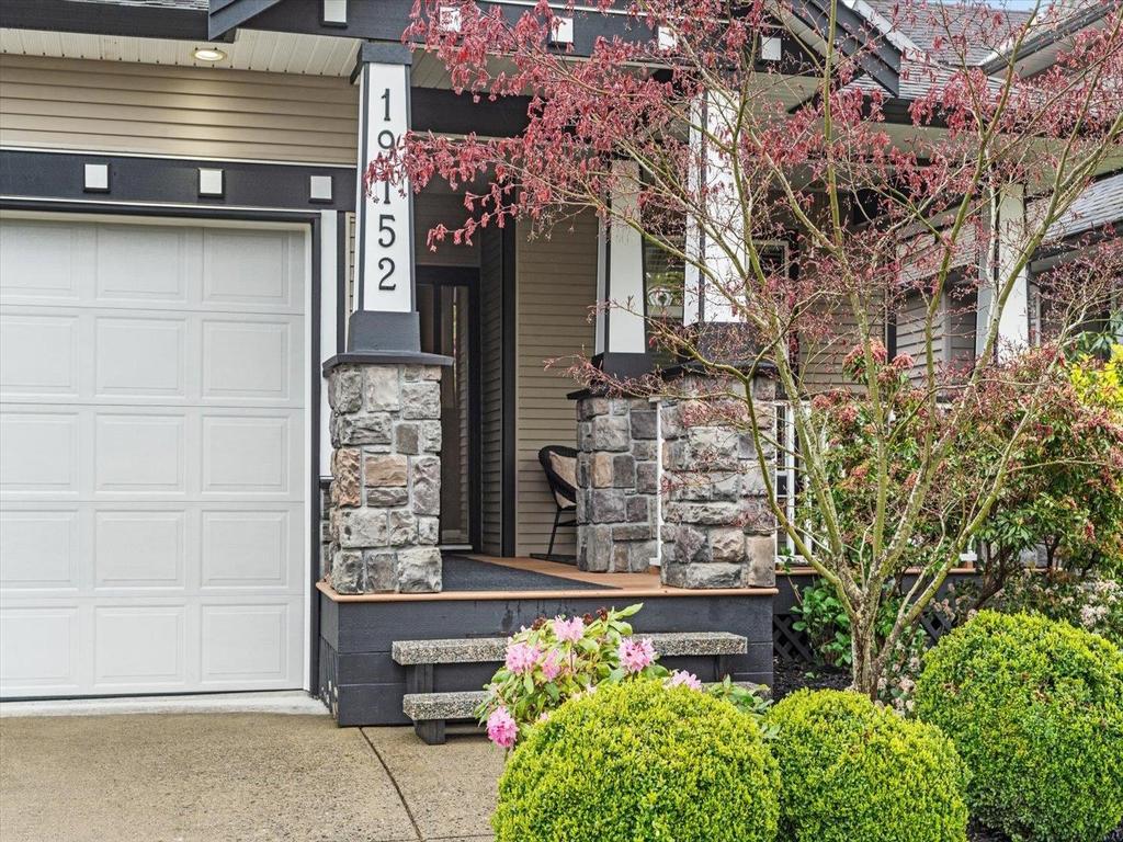 Listing Image for R3110111