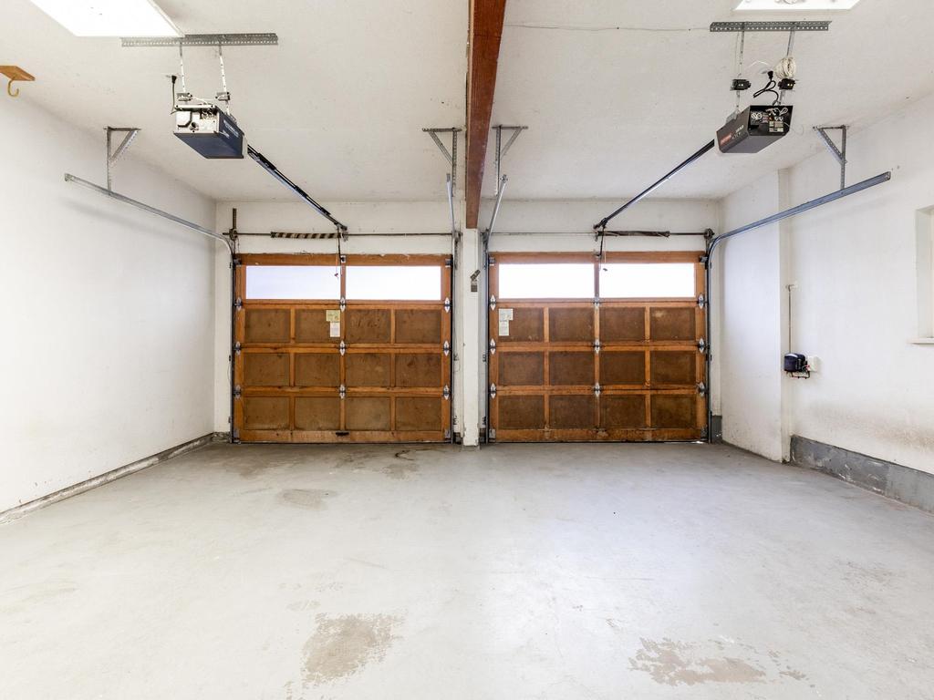 Listing Image for R3110113