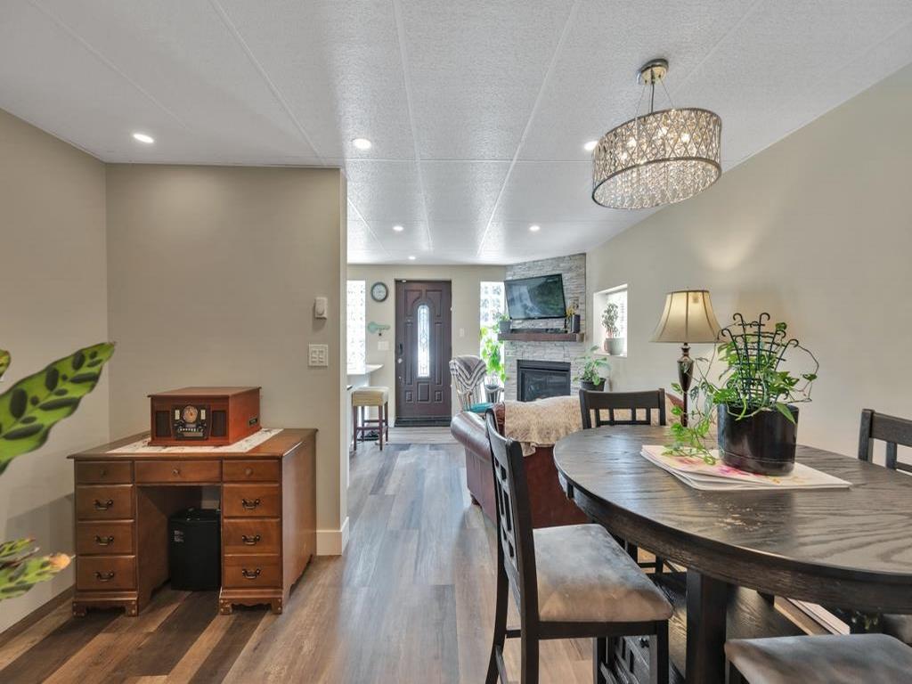 Listing Image for R3110115