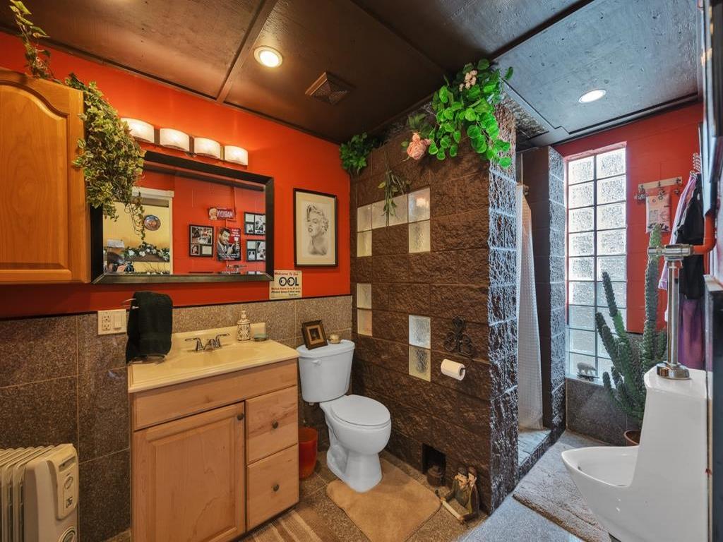 Listing Image for R3110115