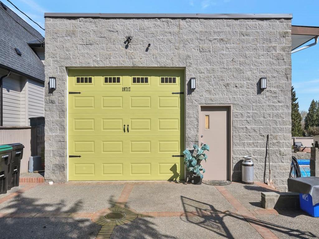 Listing Image for R3110115