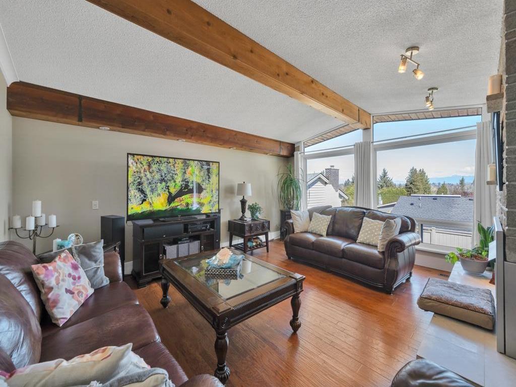 Listing Image for R3110115