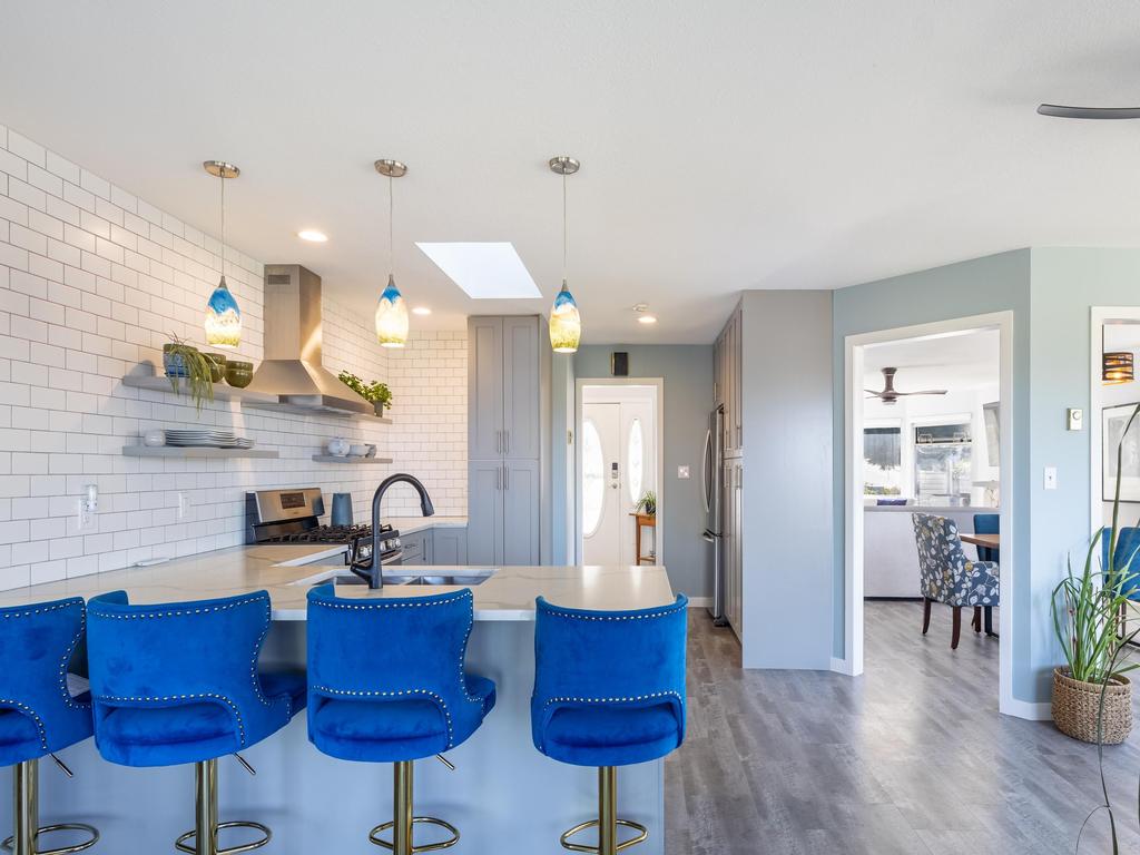 Listing Image for R3110122