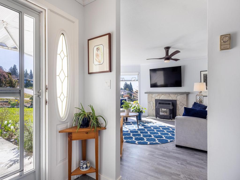 Listing Image for R3110122