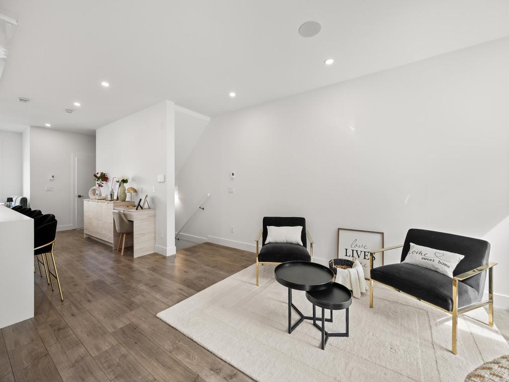 Listing Image for R3110125