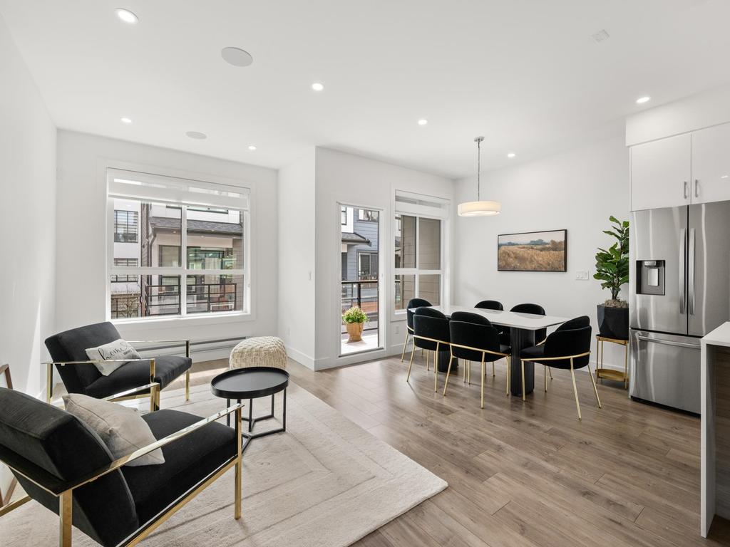 Listing Image for R3110125