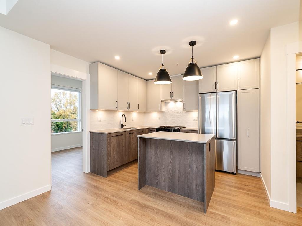 Listing Image for R3110164