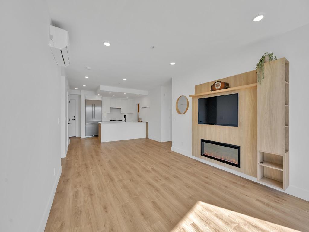 Listing Image for R3110182