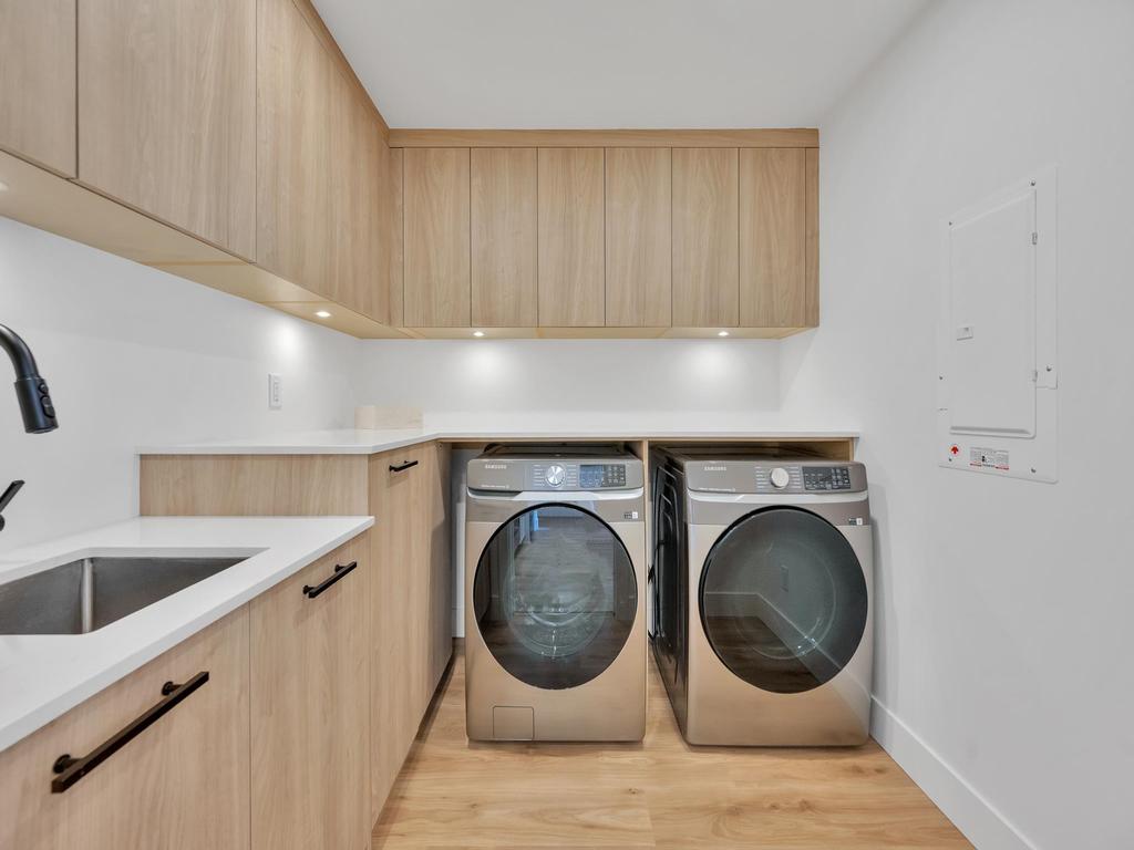 Listing Image for R3110182