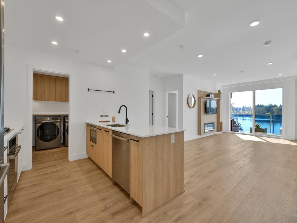 Listing Image for R3110182