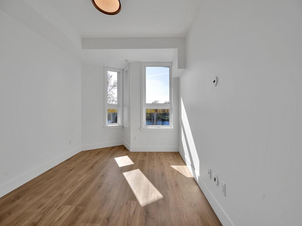 Listing Image for R3110182