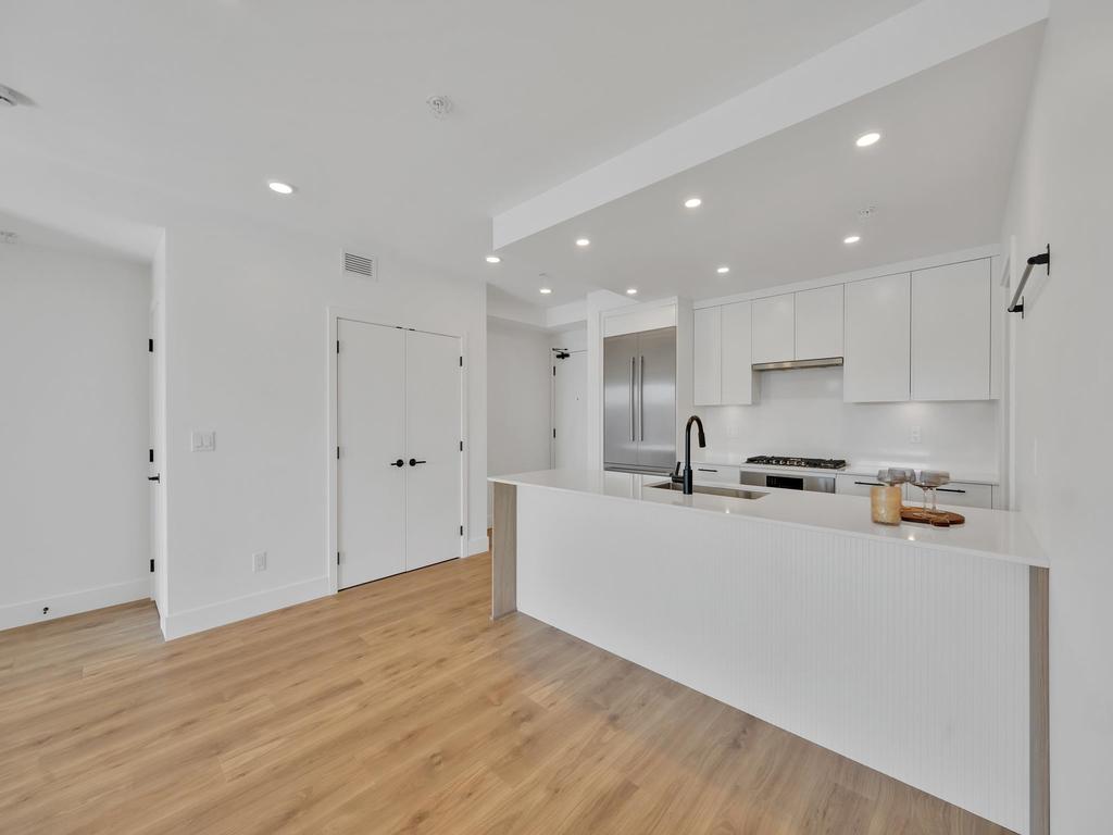 Listing Image for R3110182