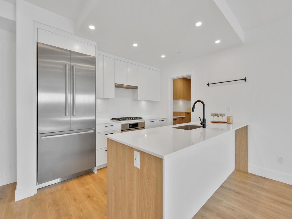 Listing Image for R3110182