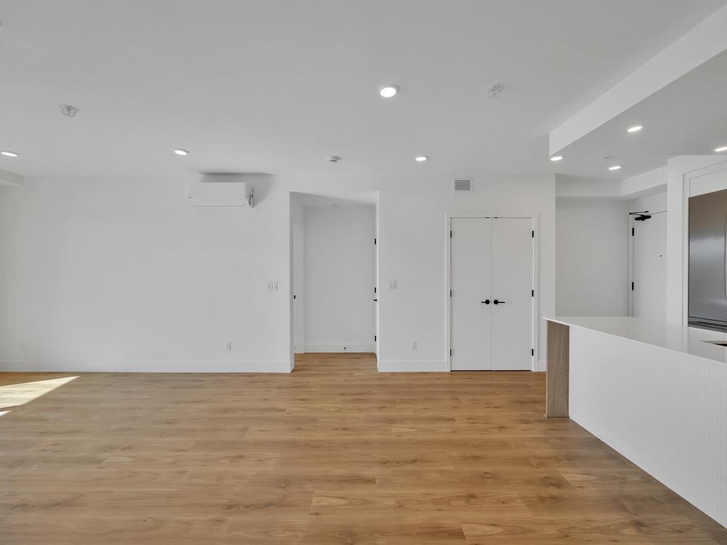 Listing Image for R3110182