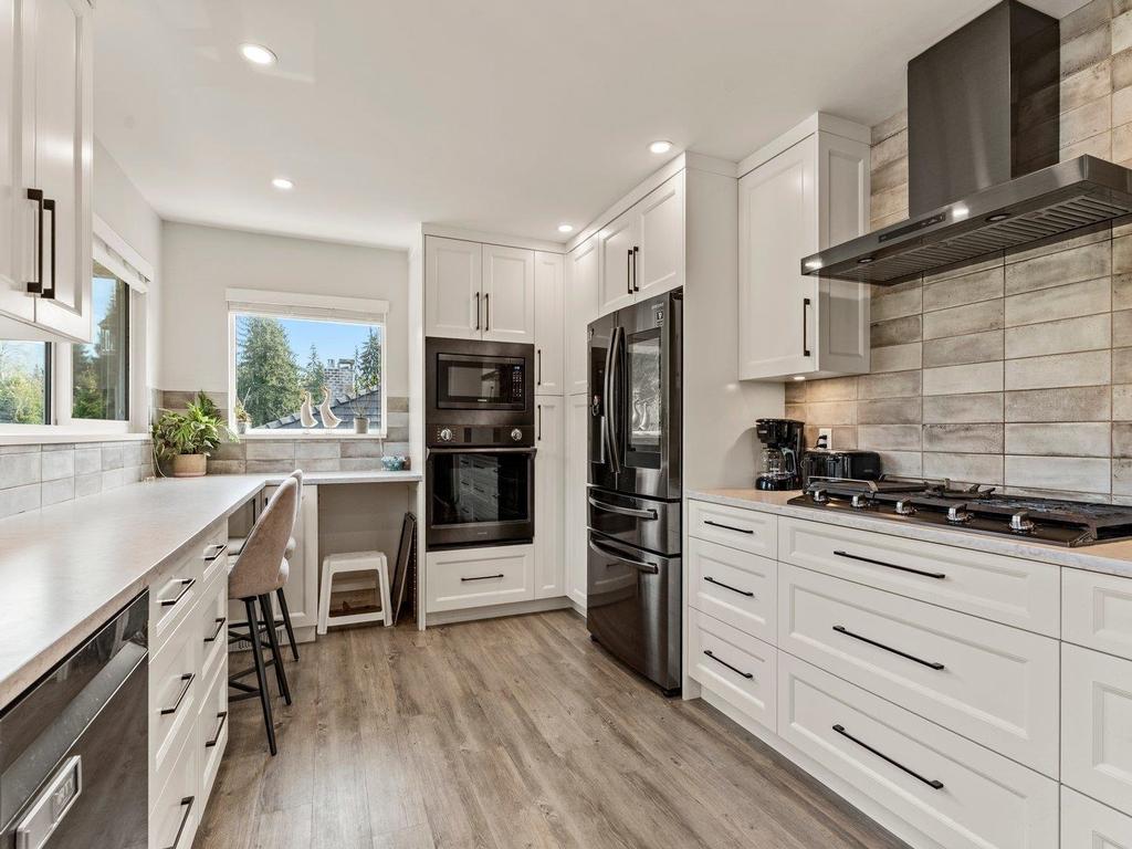 Listing Image for R3110183