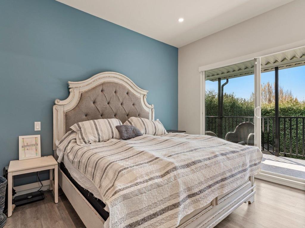 Listing Image for R3110183