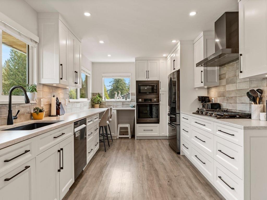 Listing Image for R3110183