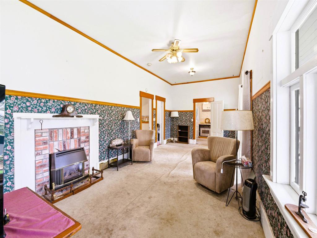 Listing Image for R3110185