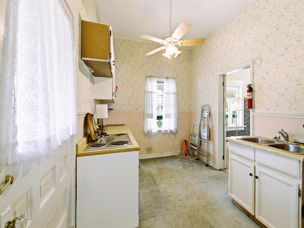 Listing Image for R3110185