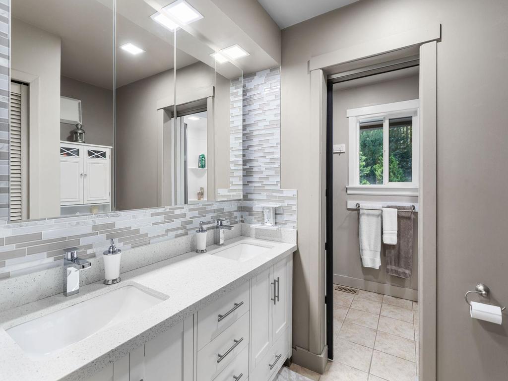 Listing Image for R3110201