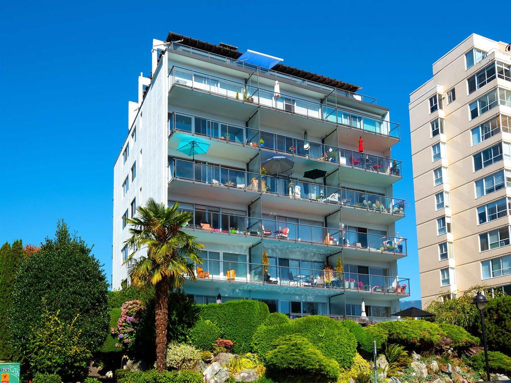 Listing Image for R3110244