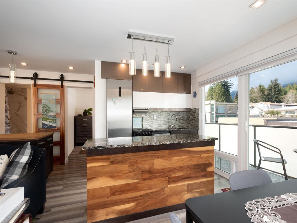 Listing Image for R3110244