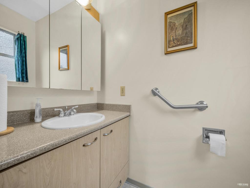 Listing Image for R3110249