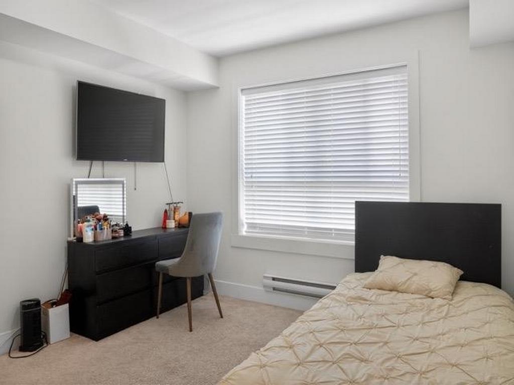 Listing Image for R3110252