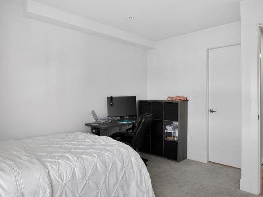 Listing Image for R3110252