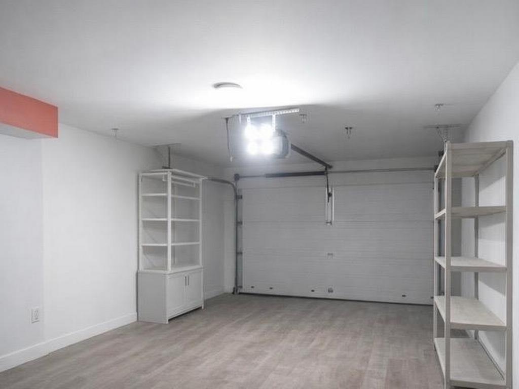 Listing Image for R3110252