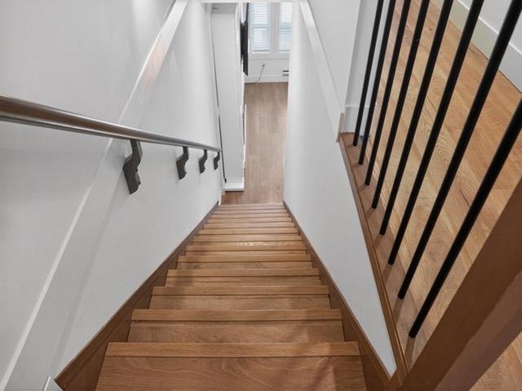 Listing Image for R3110252