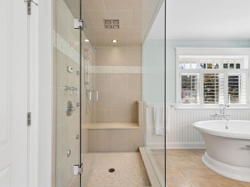 Listing Image for R3110258