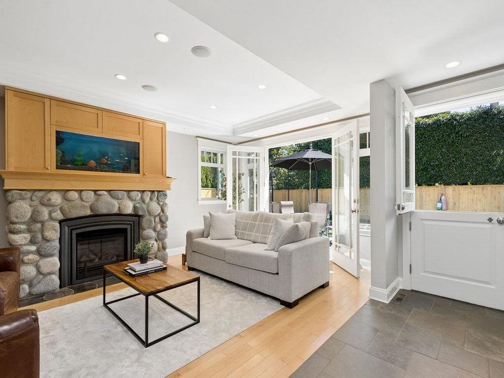 Listing Image for R3110258