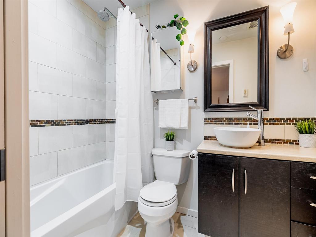 Listing Image for R3110271