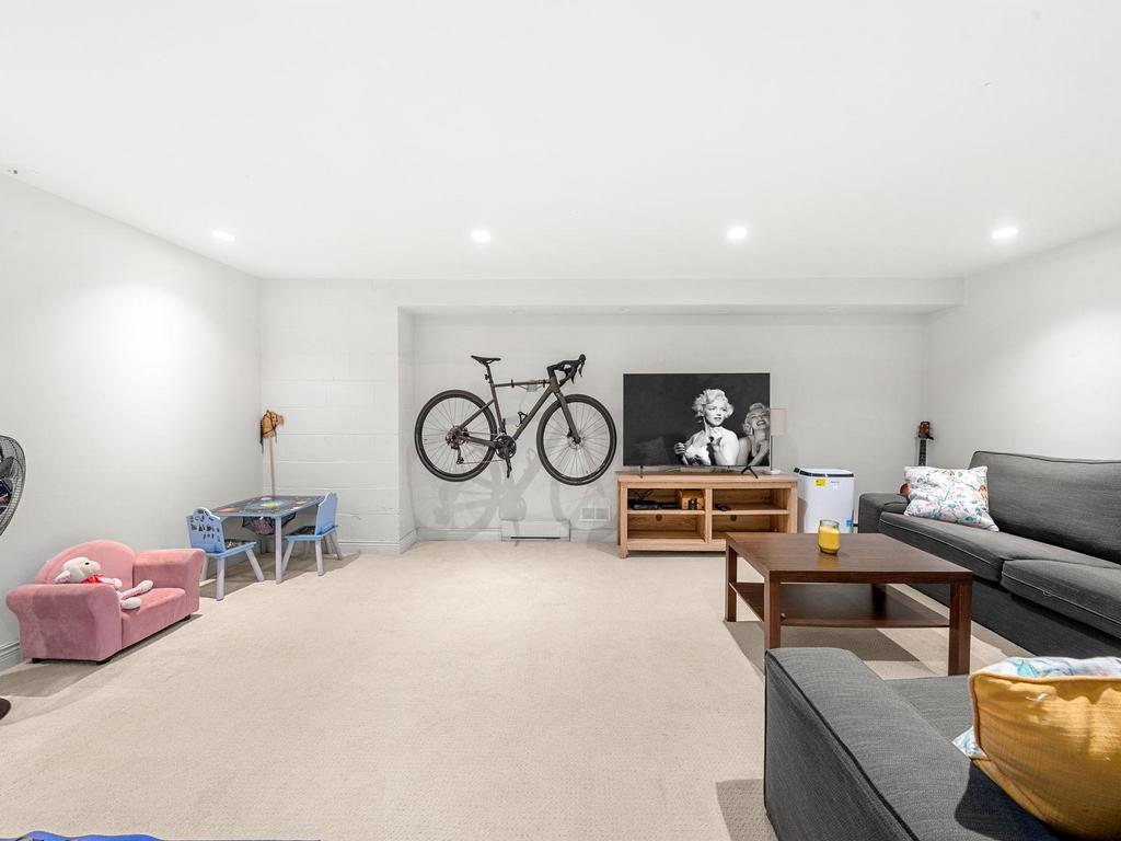 Listing Image for R3110278