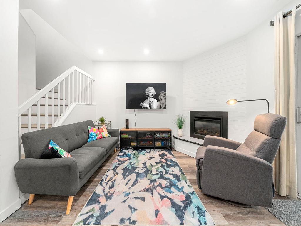 Listing Image for R3110278