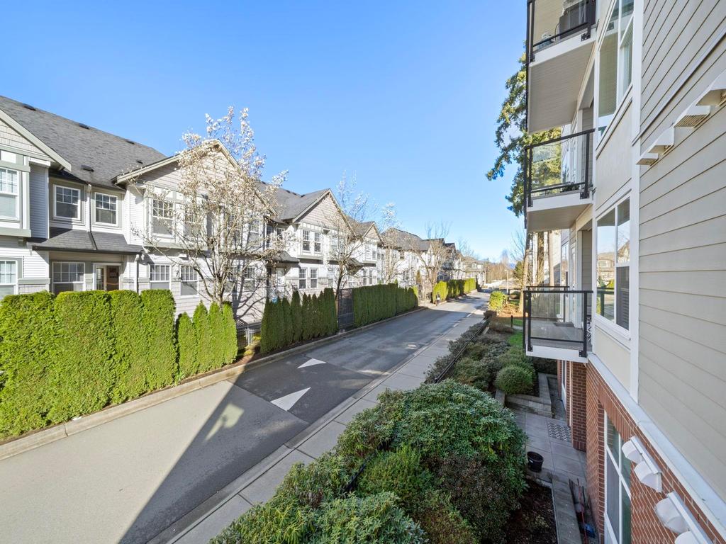 Listing Image for R3110285