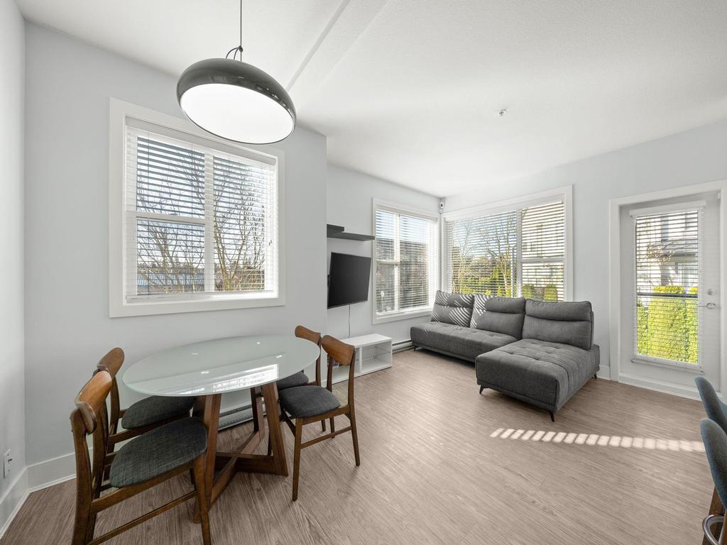 Listing Image for R3110285