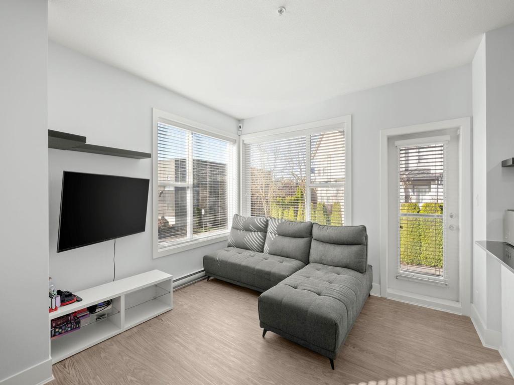 Listing Image for R3110285