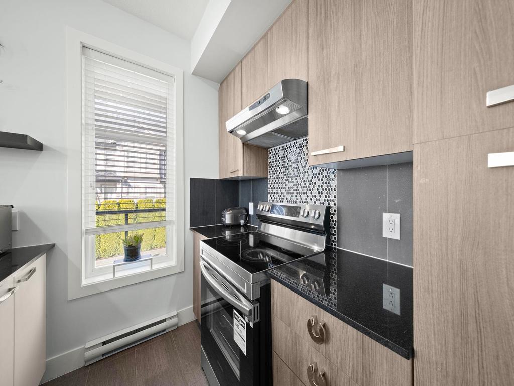 Listing Image for R3110285