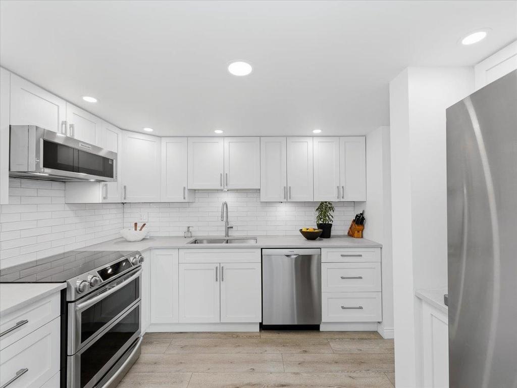 Listing Image for R3110291