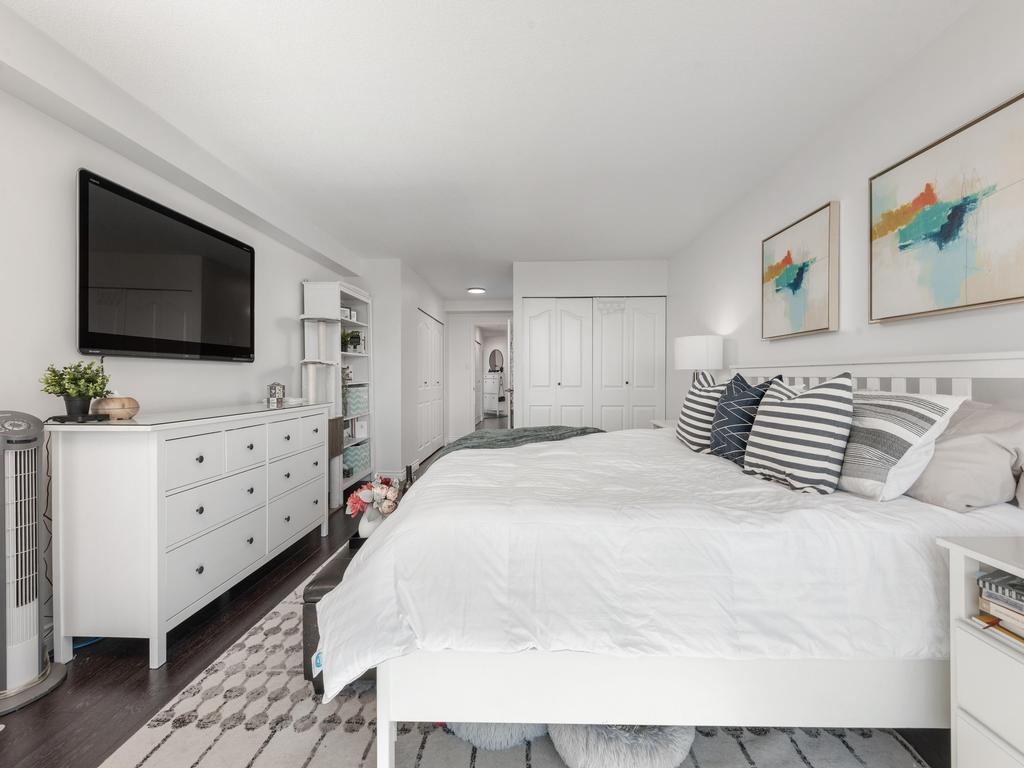 Listing Image for R3110293