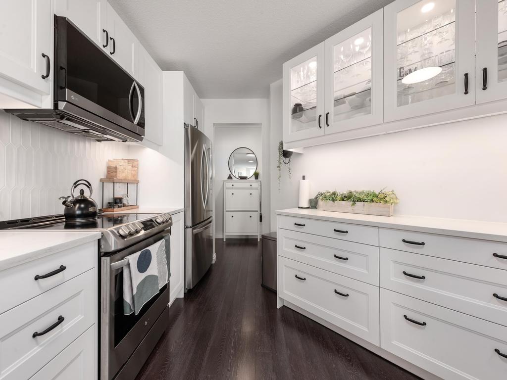 Listing Image for R3110293