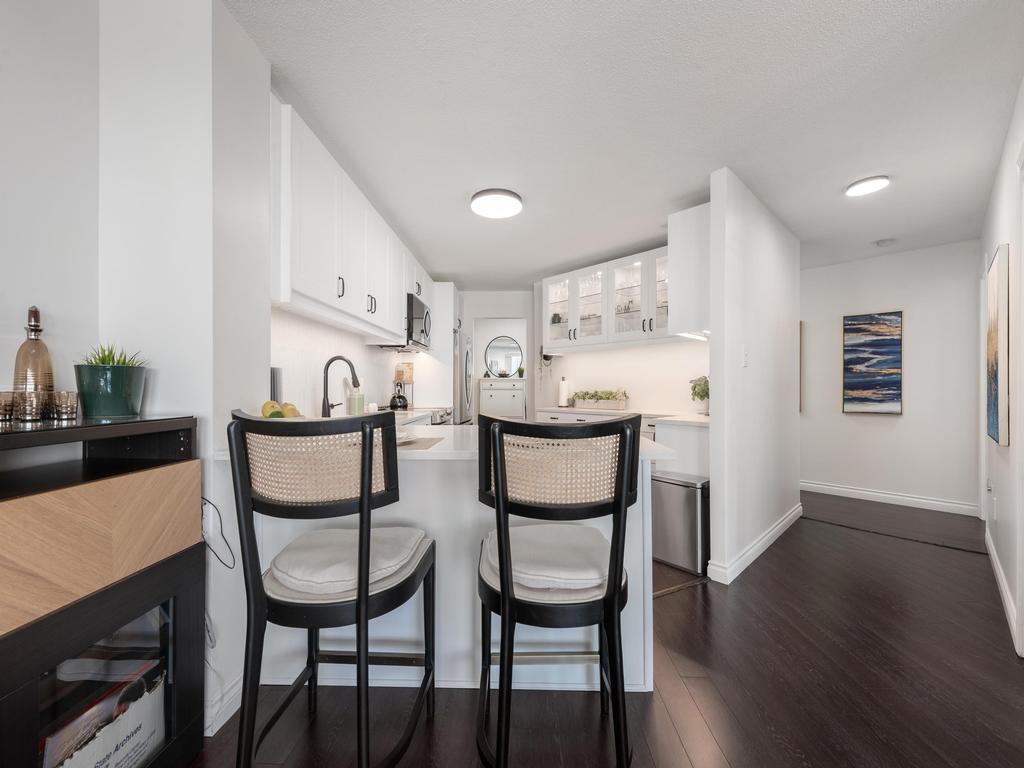 Listing Image for R3110293