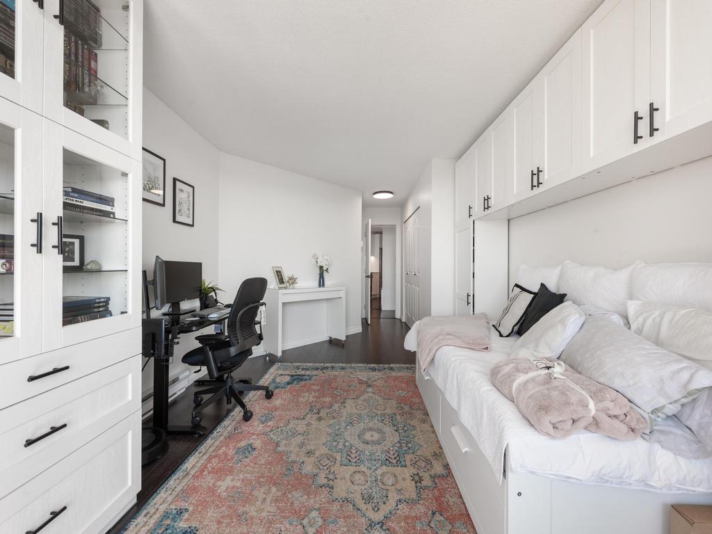 Listing Image for R3110293