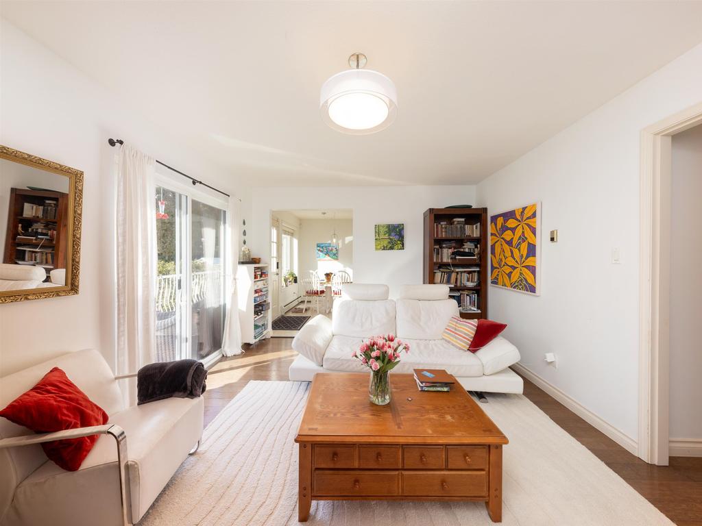 Listing Image for R3110294