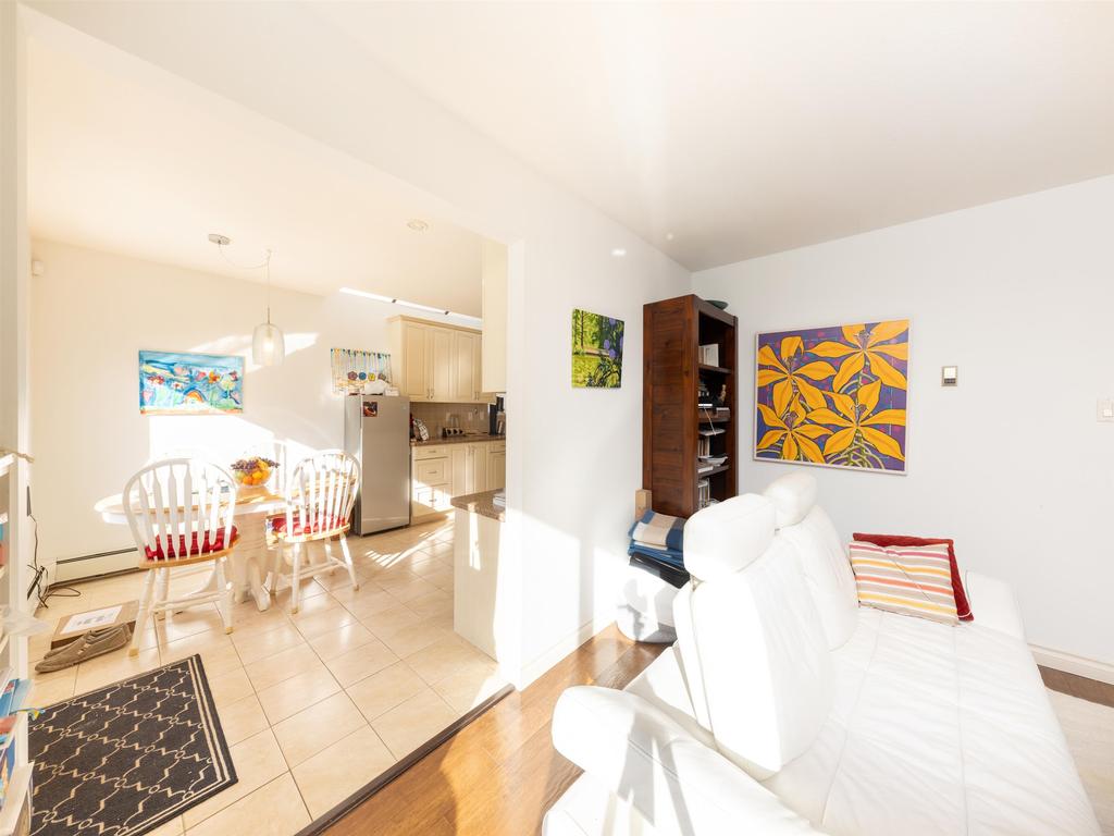 Listing Image for R3110294