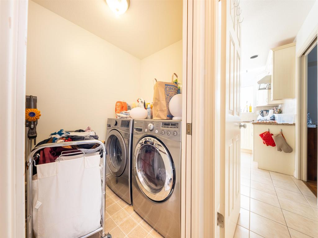 Listing Image for R3110294